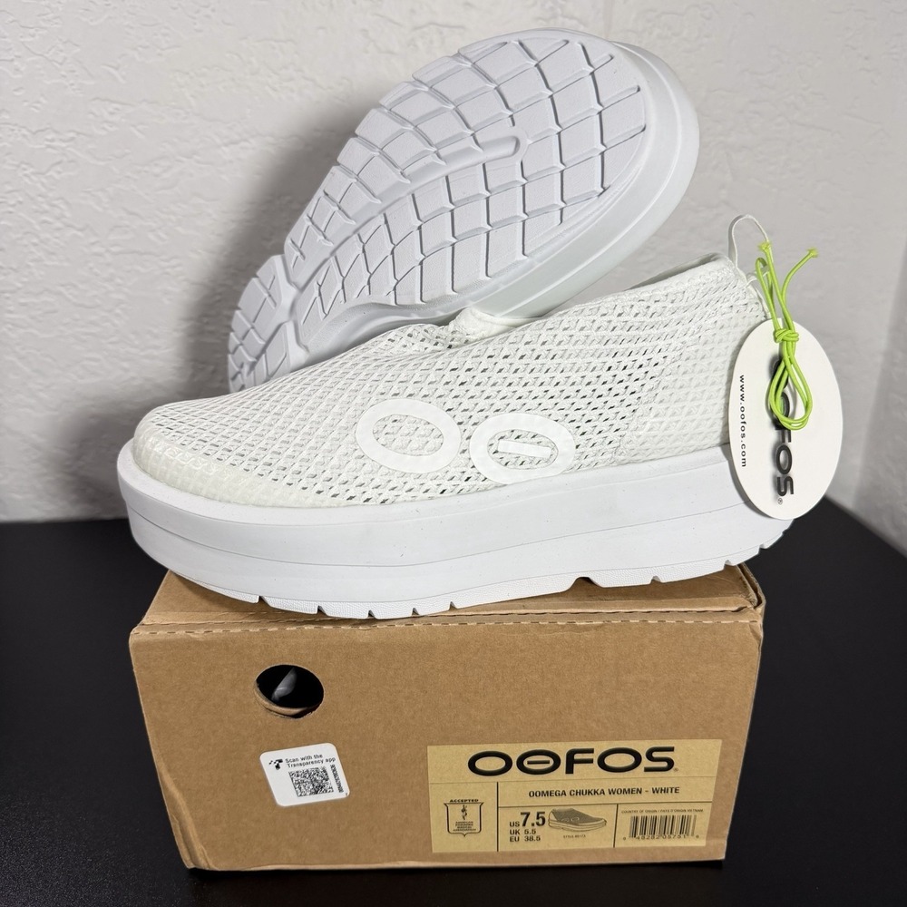 OOFOS OOmega Chukka Women's White Recovery Shoes Sz 7.5 5173 Comfort Slip-On New